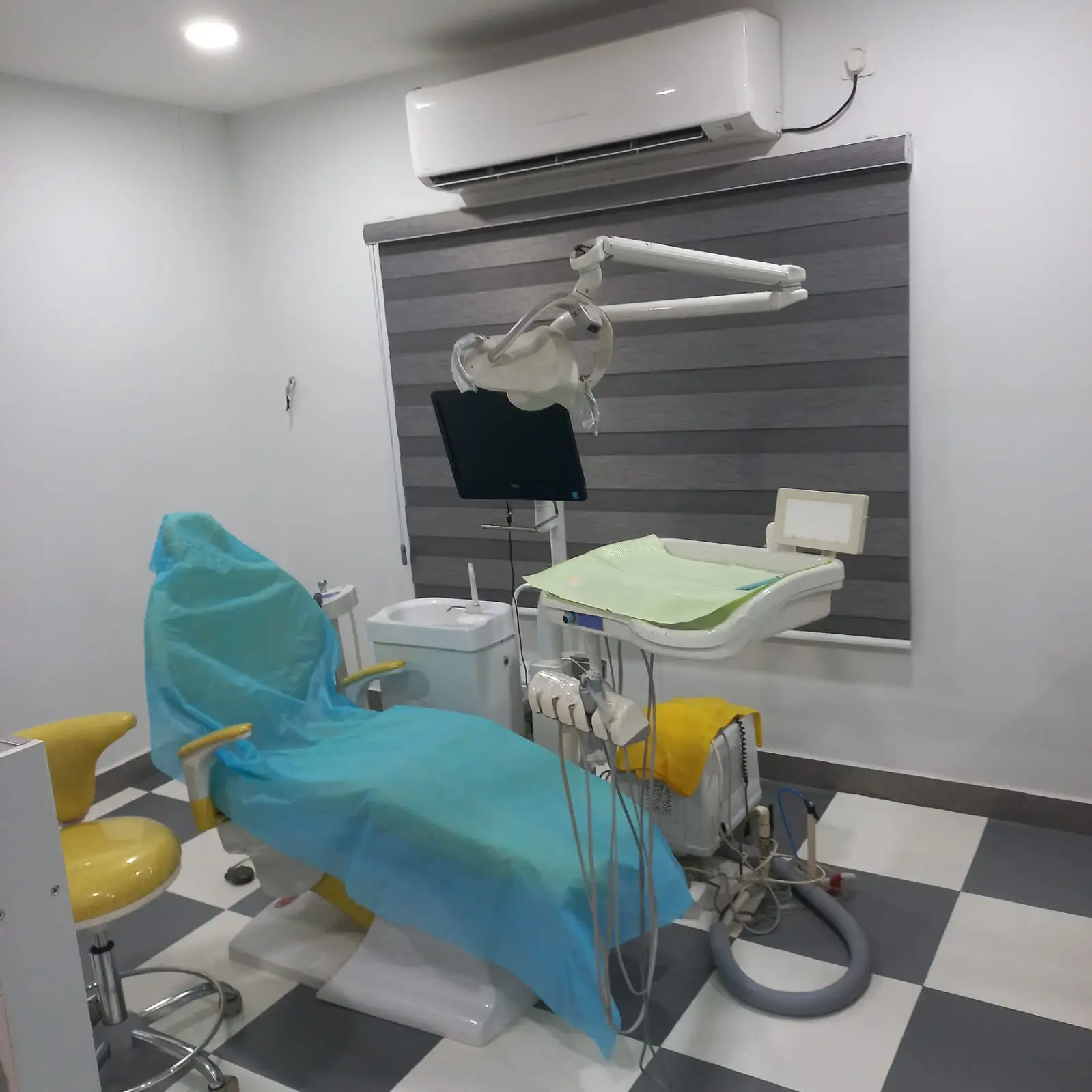Treatment room at Hyderabad Dental